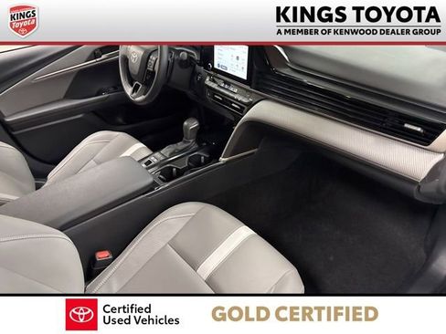 Certified 2025 Toyota Camry SE FWD image 11