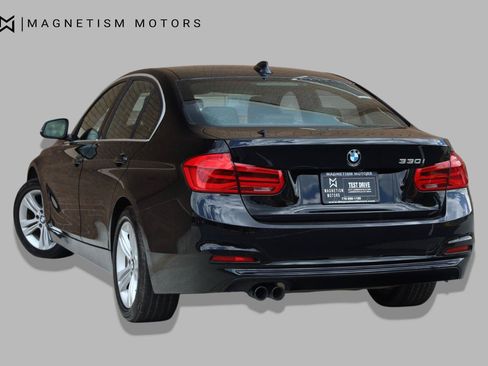 Used 2018 BMW 330i Sedan RWD image 8