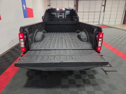 Used 2020 Ford F450 Lariat w/ Lariat Value Package image 29
