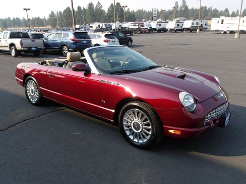 Used 2004 Ford Thunderbird RWD image 15