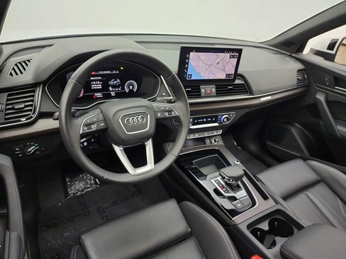 Used 2023 Audi Q5 2.0T Premium Plus AWD/4WD image 14