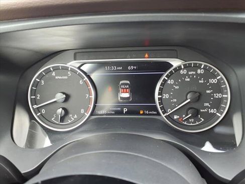 Certified 2023 Nissan Rogue SV image 26