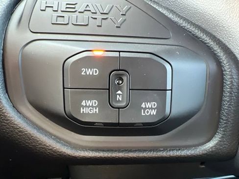 Used 2026 RAM 2500 Big Horn AWD/4WD image 22