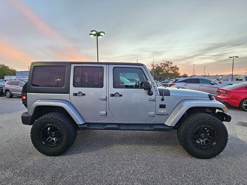 Used 2015 Jeep Wrangler Unlimited Sahara w/ Connectivity Group image 2