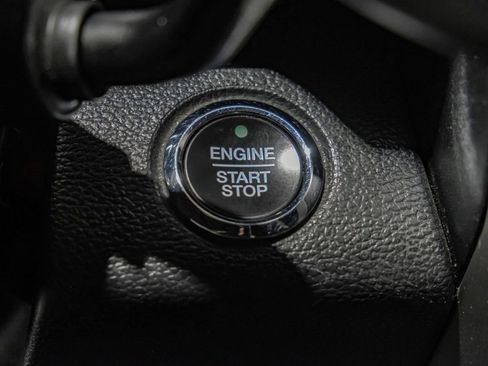 Used 2021 Ford F250 Platinum w/ FX4 Off-Road Package image 21