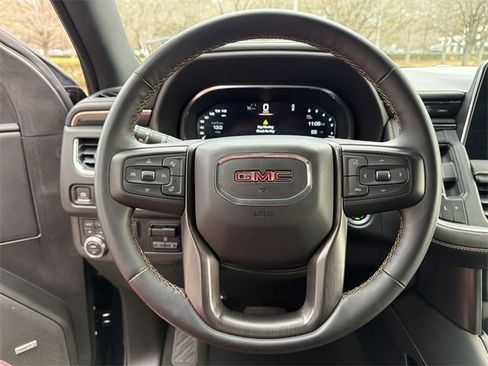 Used 2023 GMC Yukon AT4 w/ AT4 Premium Plus Package image 14