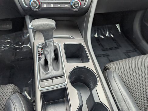 Used 2019 Kia Optima S w/ S Panoramic Sunroof Package FWD image 24