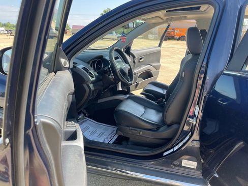 Used 2012 Mitsubishi Outlander GT image 9