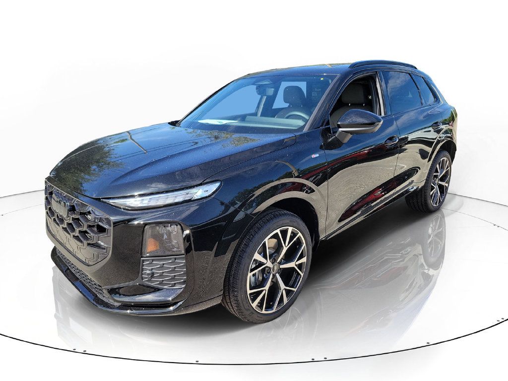 New 2026 Audi Q3 quattro 2.0T AWD/4WD image 2