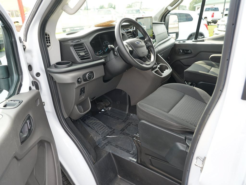 Used 2023 Ford Transit 350 XLT RWD image 12