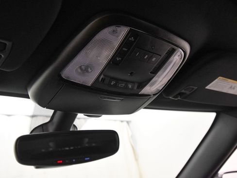 Used 2021 Dodge Durango R/T w/ Blacktop Package AWD/4WD image 28