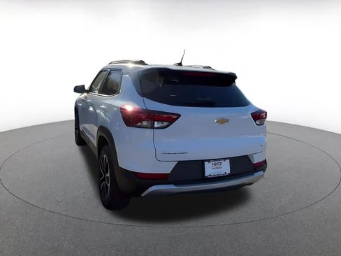 Used 2025 Chevrolet TrailBlazer LT image 11