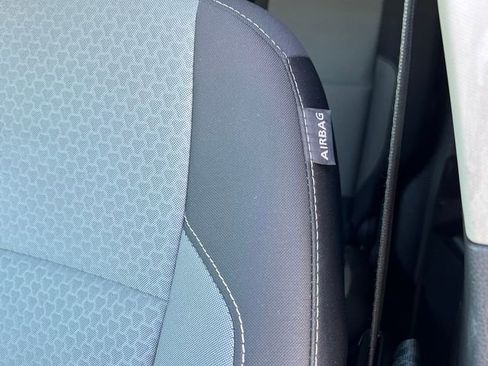 Used 2019 Ford Escape SE image 12