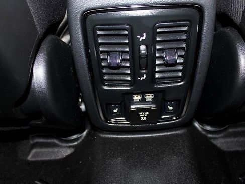 Used 2019 Jeep Grand Cherokee High Altitude image 22