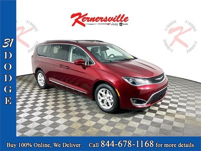 Used 2017 Chrysler Pacifica Touring-L Plus w/ Advanced Safetytec Group