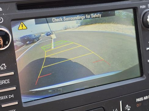 Used 2017 GMC Acadia Limited SLT image 5