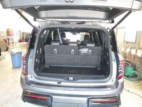 Used 2026 Nissan Armada PRO-4X AWD/4WD image 23