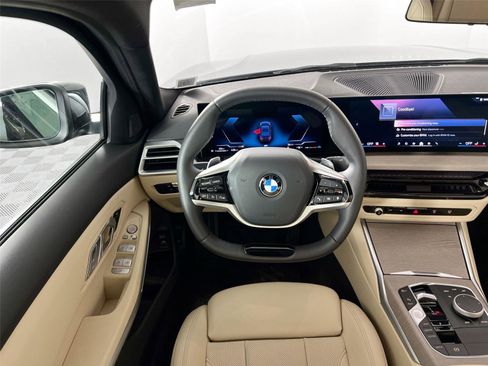 Used 2025 BMW 330i xDrive Sedan w/ Convenience Package image 20