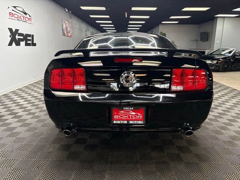 Used 2007 Ford Mustang GT RWD image 12