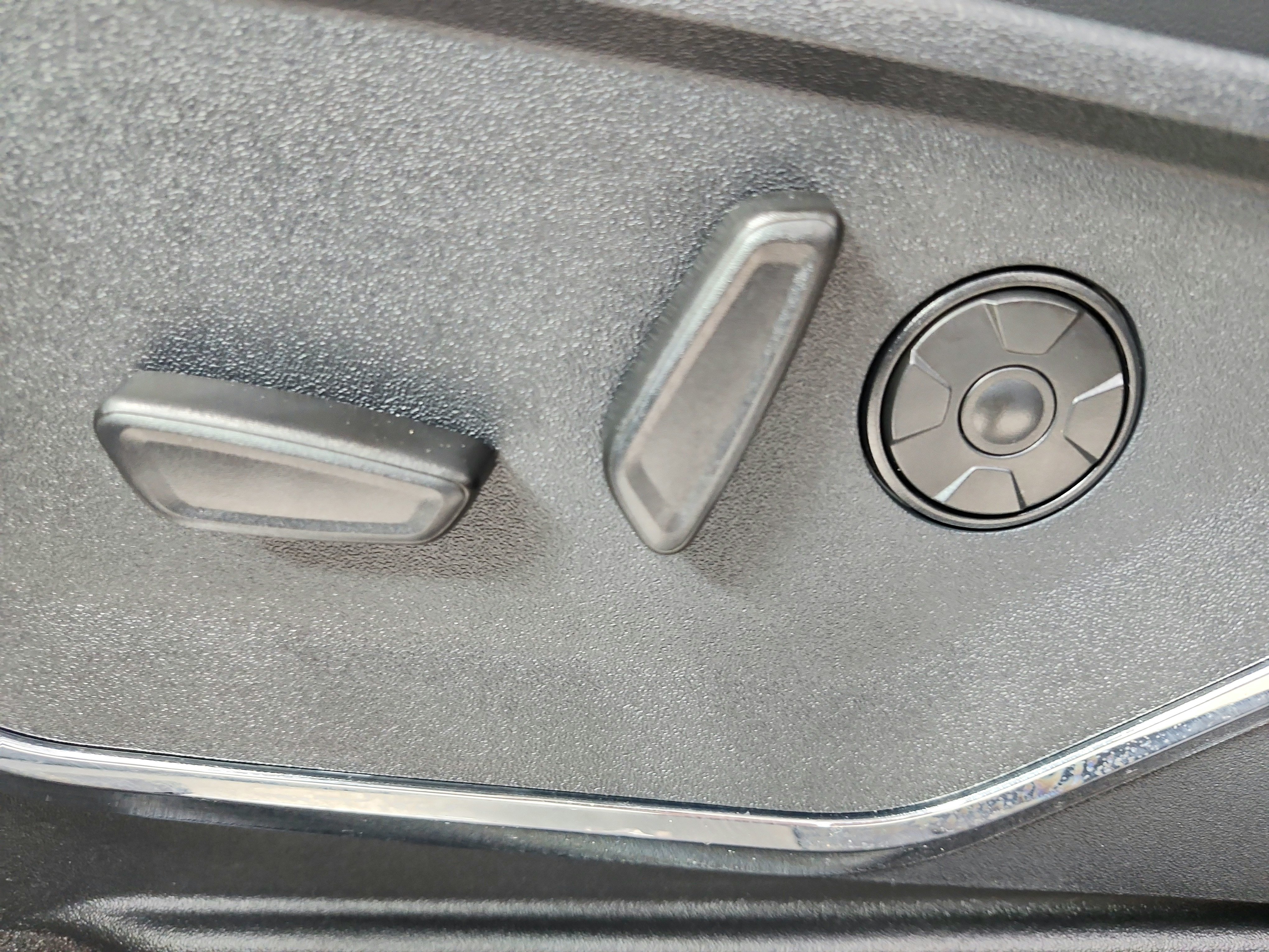 Used 2026 Ford F250 Platinum AWD/4WD image 20