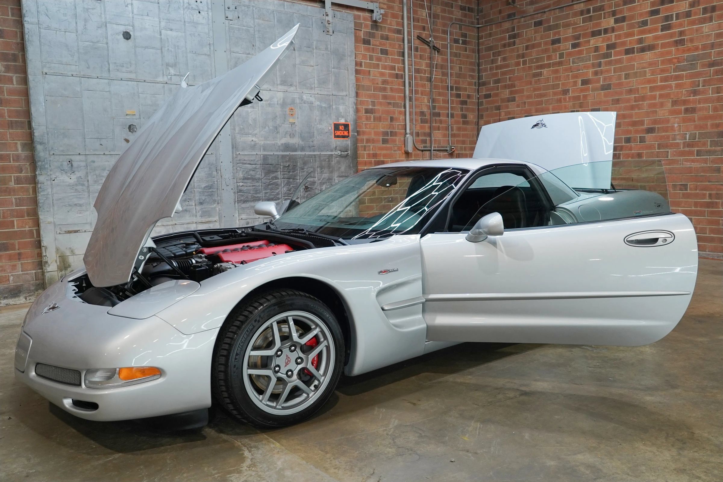 Used 2003 Chevrolet Corvette Z06 w/ Memory Package, 3 Drivers RWD image 25