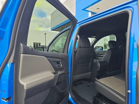 Used 2026 Chevrolet Silverado EV Trail Boss AWD/4WD image 21