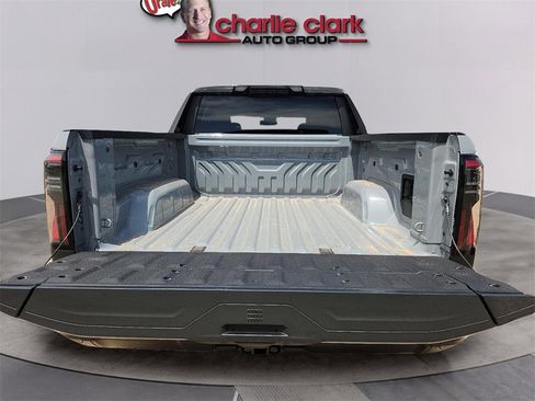 New 2026 GMC Sierra EV Elevation image 22