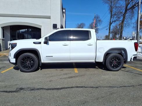 Used 2025 GMC Sierra 1500 Elevation image 4