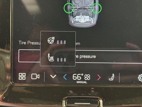 Used 2022 Volvo S90 B6 R-Design w/ Advanced Package image 43