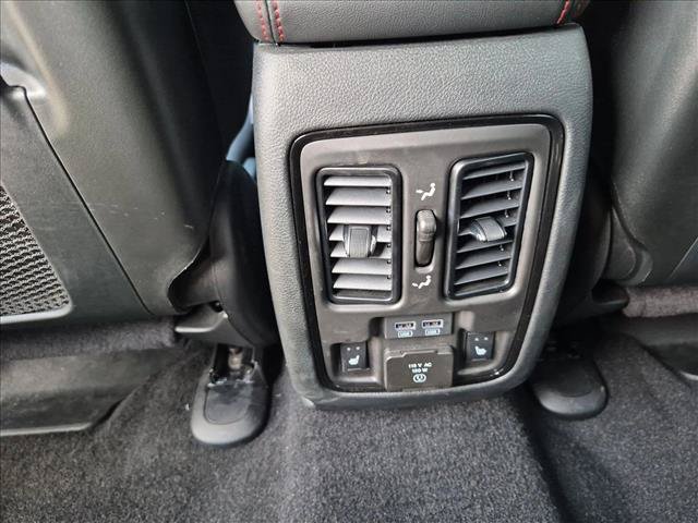 Used 2025 Dodge Durango R/T AWD/4WD image 17