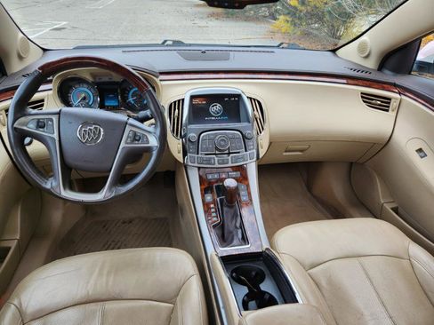 Used 2013 Buick LaCrosse Premium image 12