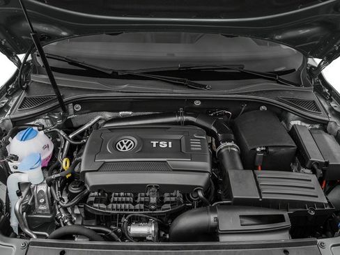 Used 2017 Volkswagen Passat 1.8T SE FWD image 13
