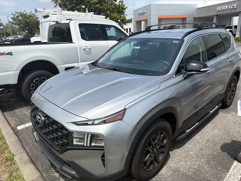 Used 2022 Hyundai Santa Fe XRT FWD image 2