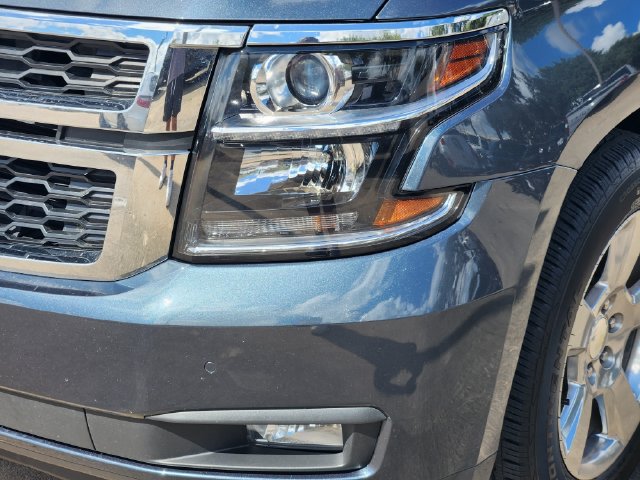 Used 2020 Chevrolet Tahoe LT w/ Luxury Package RWD image 9