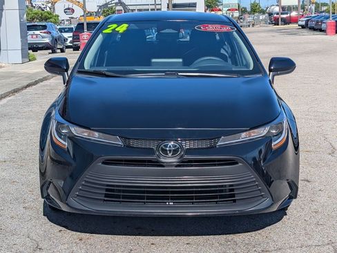 Certified 2024 Toyota Corolla LE FWD image 2