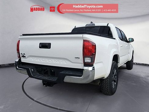 Used 2023 Toyota Tacoma SR5 AWD/4WD image 5