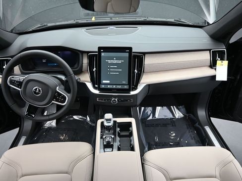 New 2026 Volvo XC90 B6 Plus AWD/4WD image 21