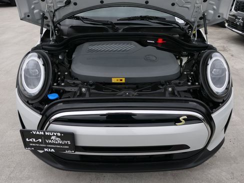 Used 2023 MINI Cooper SE image 29
