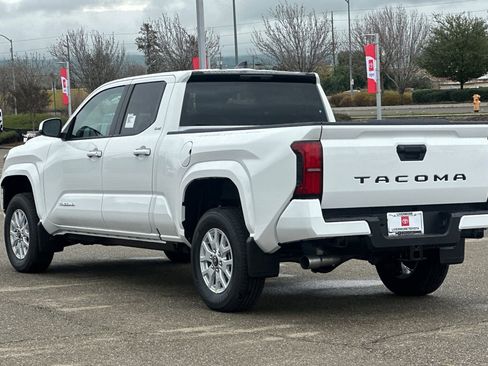 New 2026 Toyota Tacoma SR5 image 6