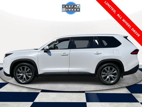 Used 2024 Toyota Grand Highlander Limited image 4