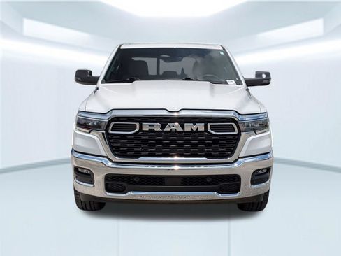 Used 2025 RAM 1500 Big Horn AWD/4WD image 10