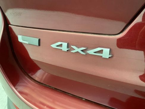 Certified 2022 Jeep Grand Cherokee L Limited AWD/4WD image 10