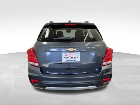 Used 2021 Chevrolet Trax LT FWD image 5
