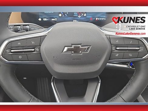 New 2026 Chevrolet Equinox ACTIV w/ Convenience Package III AWD/4WD image 30