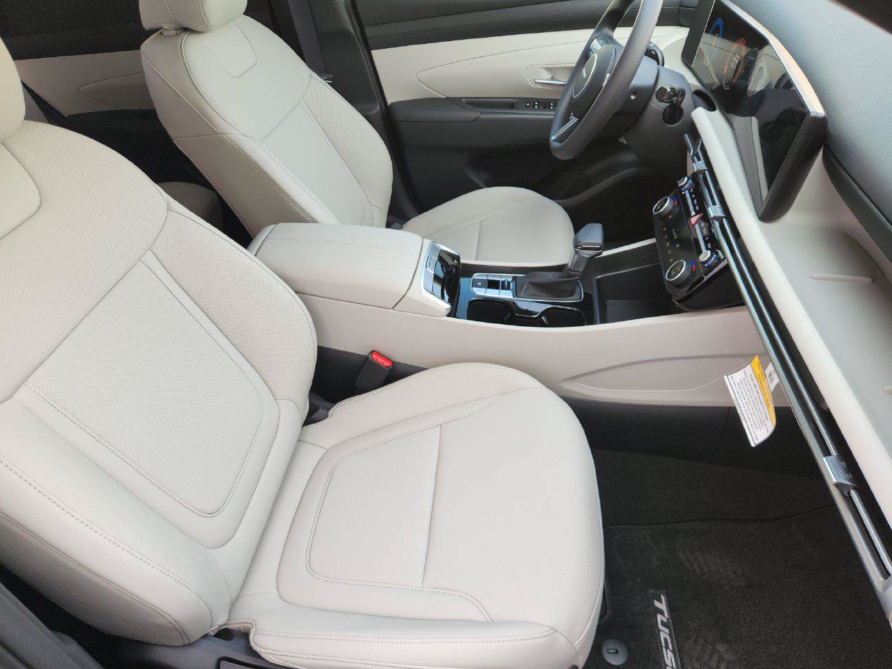 New 2026 Hyundai Tucson SEL Plus FWD image 10