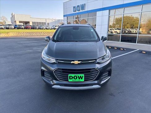 Used 2019 Chevrolet Trax LT w/ Driver Confidence Package image 3