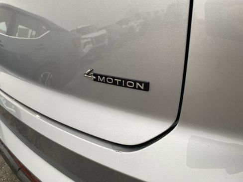 New 2025 Volkswagen Atlas Cross Sport SE image 31