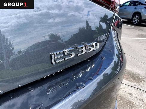 Used 2025 Lexus ES 350 w/ Premium Package FWD image 28