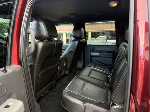 Used 2012 Ford F350 Lariat image 17