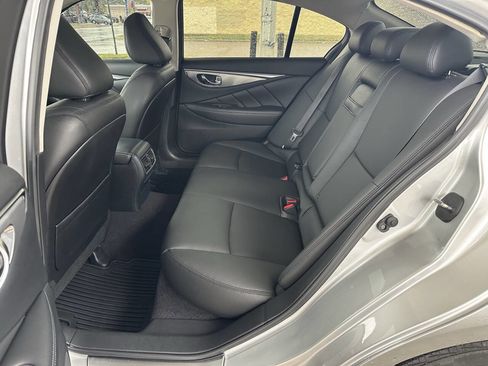 Used 2016 INFINITI Q50 3.0t Premium w/ 3.0T Premium Plus Package image 13